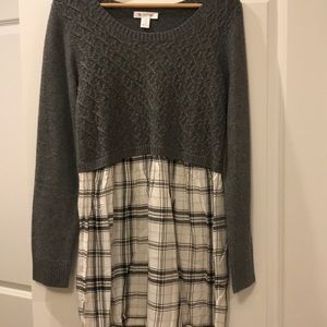 Maternity sweater